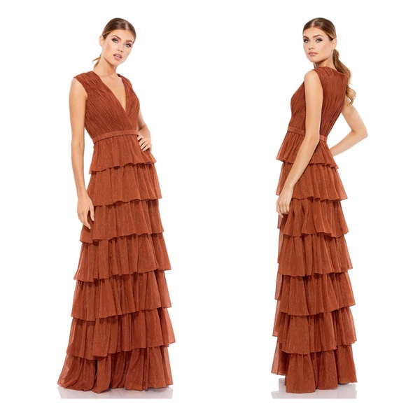 Mac Duggal Dresses & Skirts - NWT Mac Duggal Ruffle Tiered Cap Sleeve Gown 49287